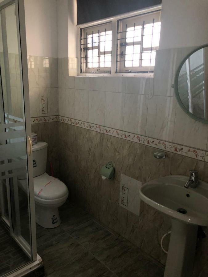 Reggie'S Guesthouse Ettukala Kamer foto